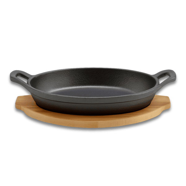 oval-pan-w-bamboo-tray-1